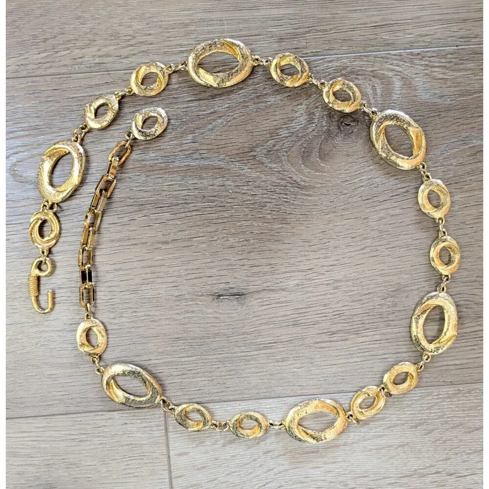 Vintage 90s Chain Belt Gold Tone Oval Links Textured Hammered Adjustable Glam